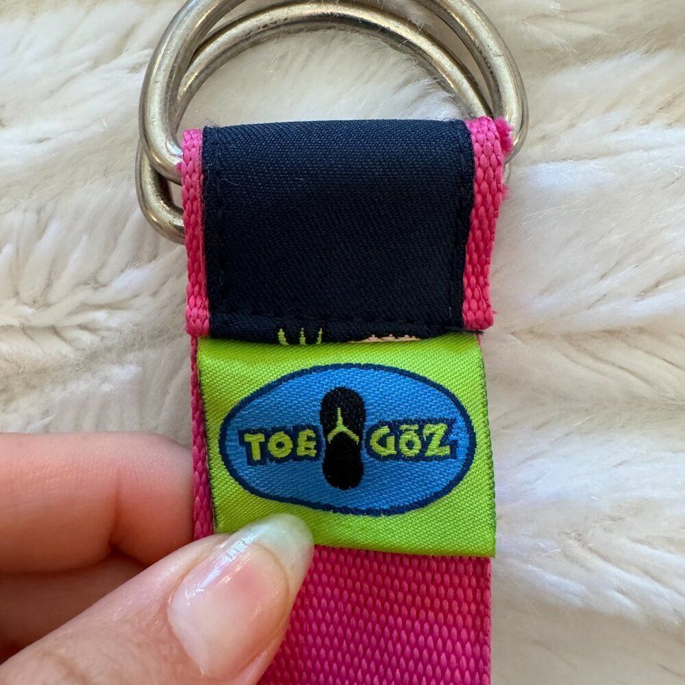 Toe Goz Pink and Navy Blue Pineapple Ribbon Belt - Picture 4 of 6